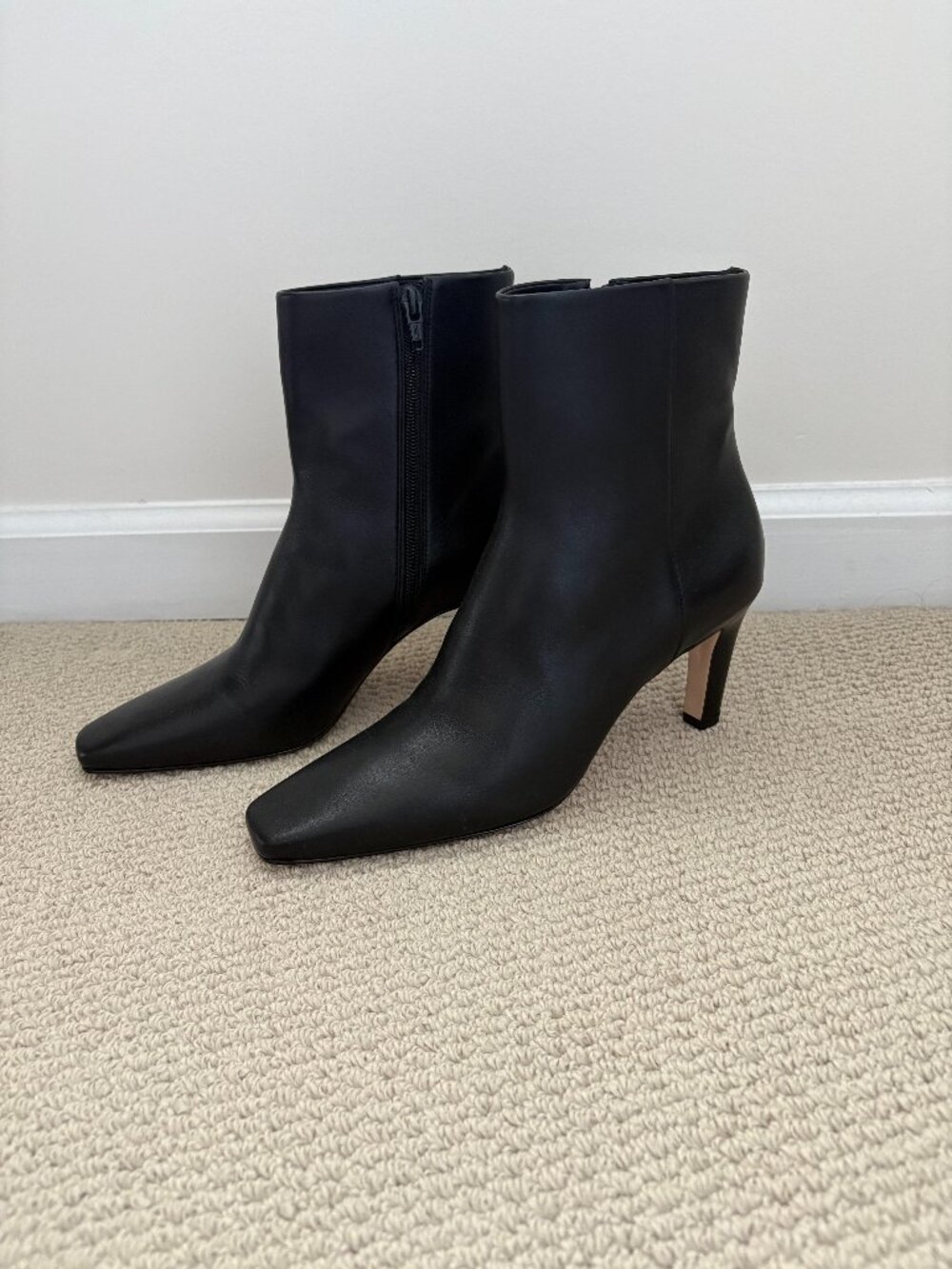 Reformation Rae Ankle Boot Black - Size 8.5